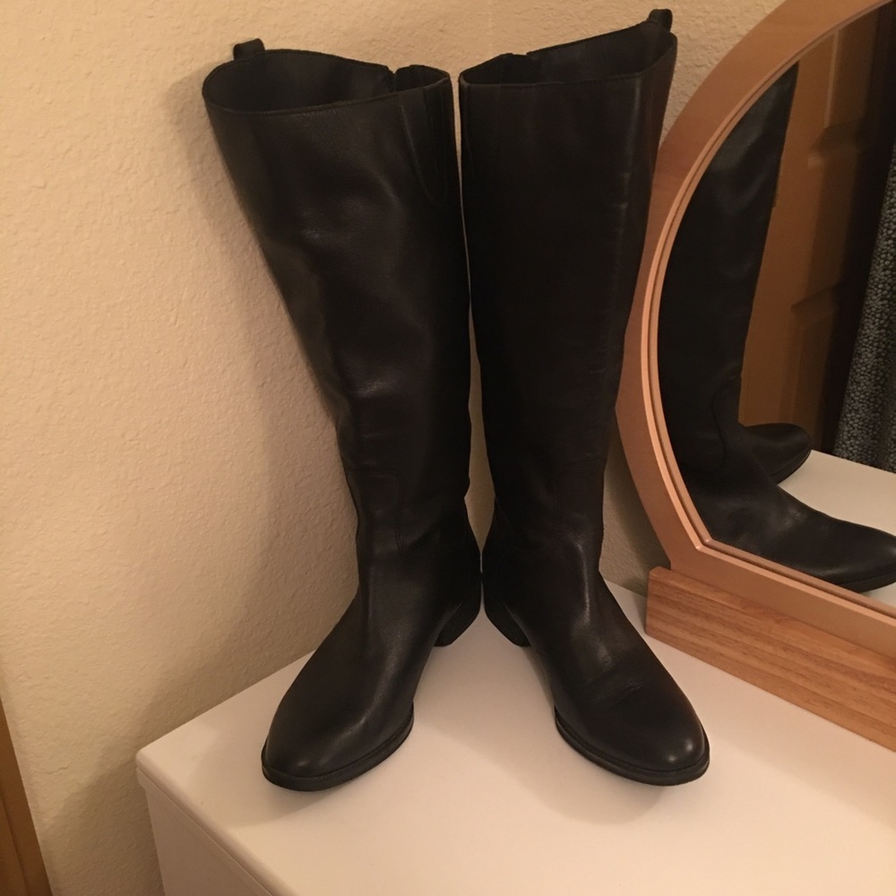 San Edelman Equestrian Penny Boots